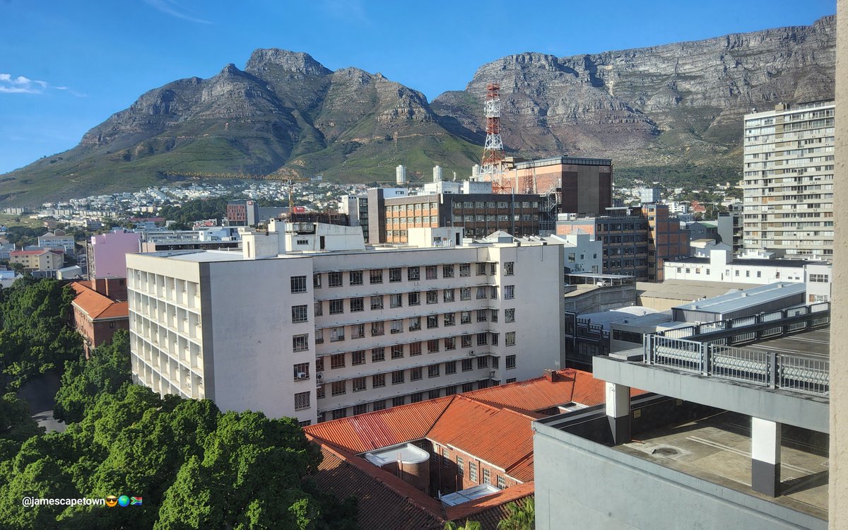 jamescapetown's tweet image. 🇿🇦PLS RT🇿🇦 if you are also #CapitecDown right now as I am in #CapeTown...why is @CapitecBankSA incapable of stable tech offerings? Makes NO sense..and zero apology, SMS, email, offer of compensation, of course. Sad. 🌍🇿🇦🔥 #capitec #banking #southafrica #brandfail cape town