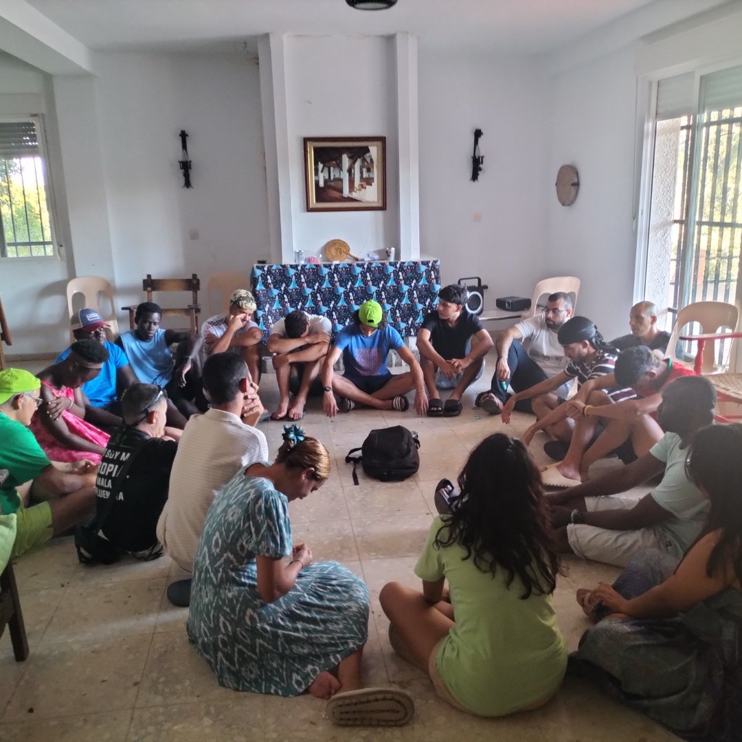 📰Un grupo de jóvenes inmigrantes de diferentes países han convivido unos días en Sta. María de Trassierra, Córdoba. Es el V Encuentro de ‘Jóvenes por la Interculturalidad’ y hay tres palabras que repiten todos: “Fortaleza, alegría y esperanza”.
bit.ly/3U8tr4E
#ITespaña