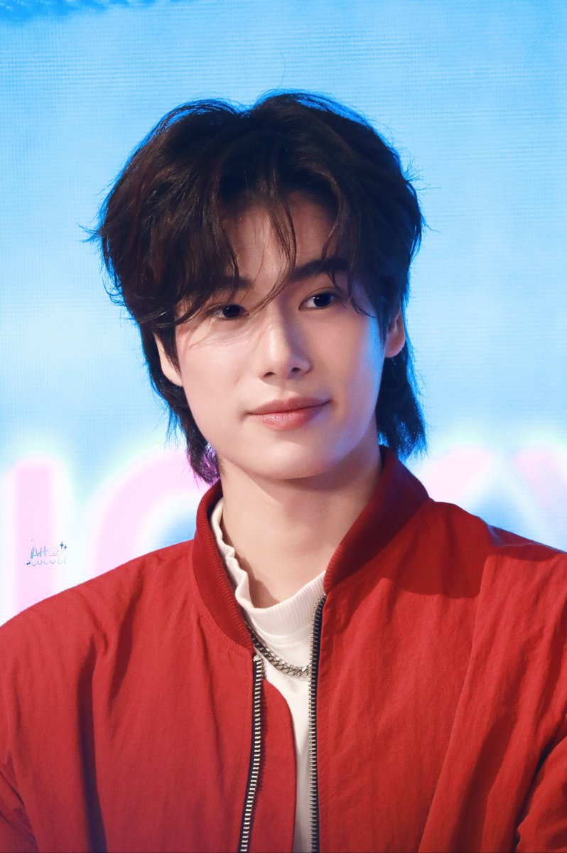 Lucky - happy Phu 🌈 (@phuwinlucky) on Twitter photo Copy and paste if you see this post:
He is the perfect bridge between TrueDTAC’s technology and the user experience ❤️
PHUWIN WITH TRUEDTAC5G
#Truedtac5GXPhuwin
#phuwintang <a href="/phuwintang/">phuwintang</a> Copy and paste if you see this post:
He is the perfect bridge between TrueDTAC’s technology and the user experience ❤️
PHUWIN WITH TRUEDTAC5G
#Truedtac5GXPhuwin
#phuwintang <a href="/phuwintang/">phuwintang</a>