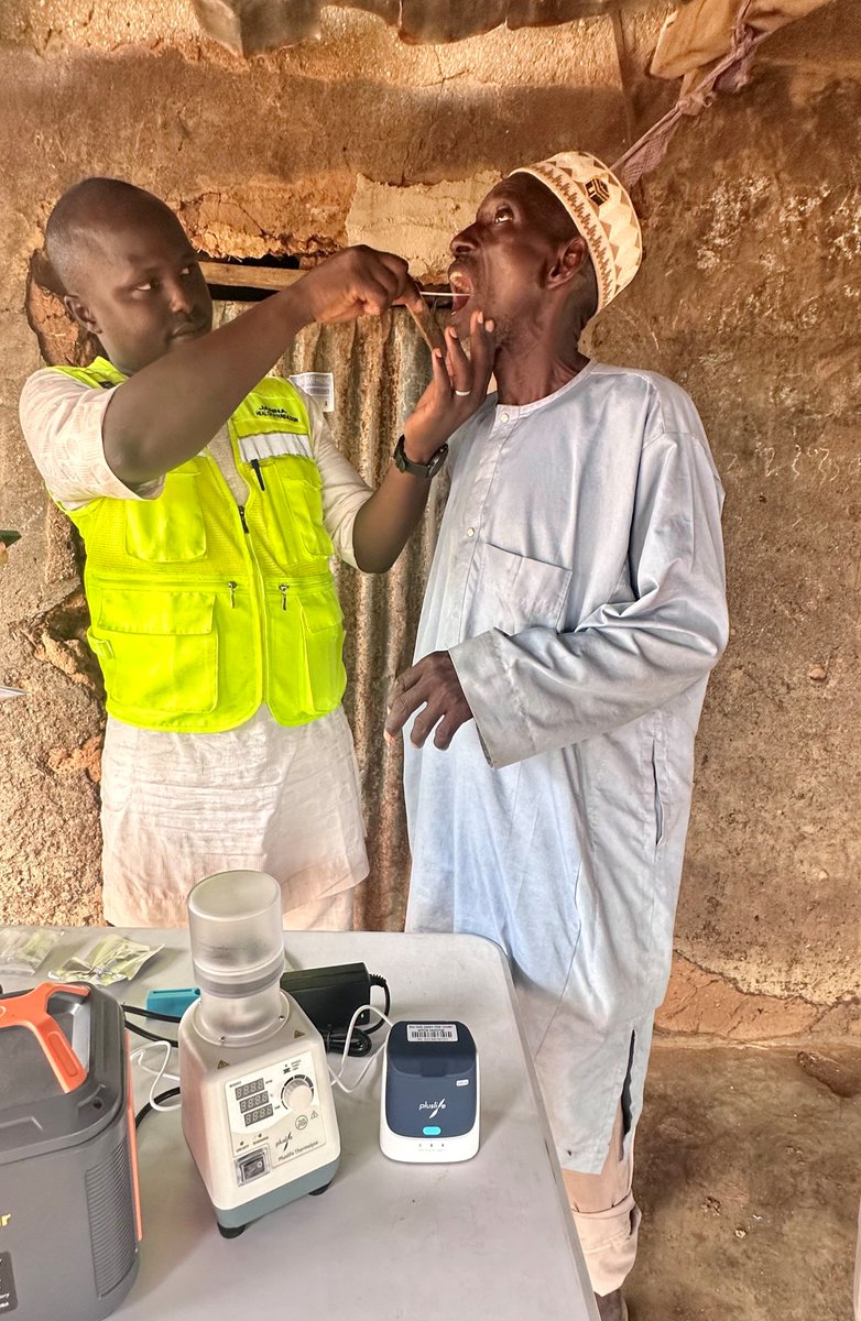 StopTB's tweet photo. 2⃣1st use of Pluslife's MiniDock MTB swab-based test in Northeast Nigeria. It's easy &amp; quick! This small device allows testing at the point-of-care w/ a simple swab on sputum or tongue👅. @WHO will review data on performance soon. 🇳🇬will be ready to deploy thanks to @health_janna https://t.co/4GhPr2N6Po
