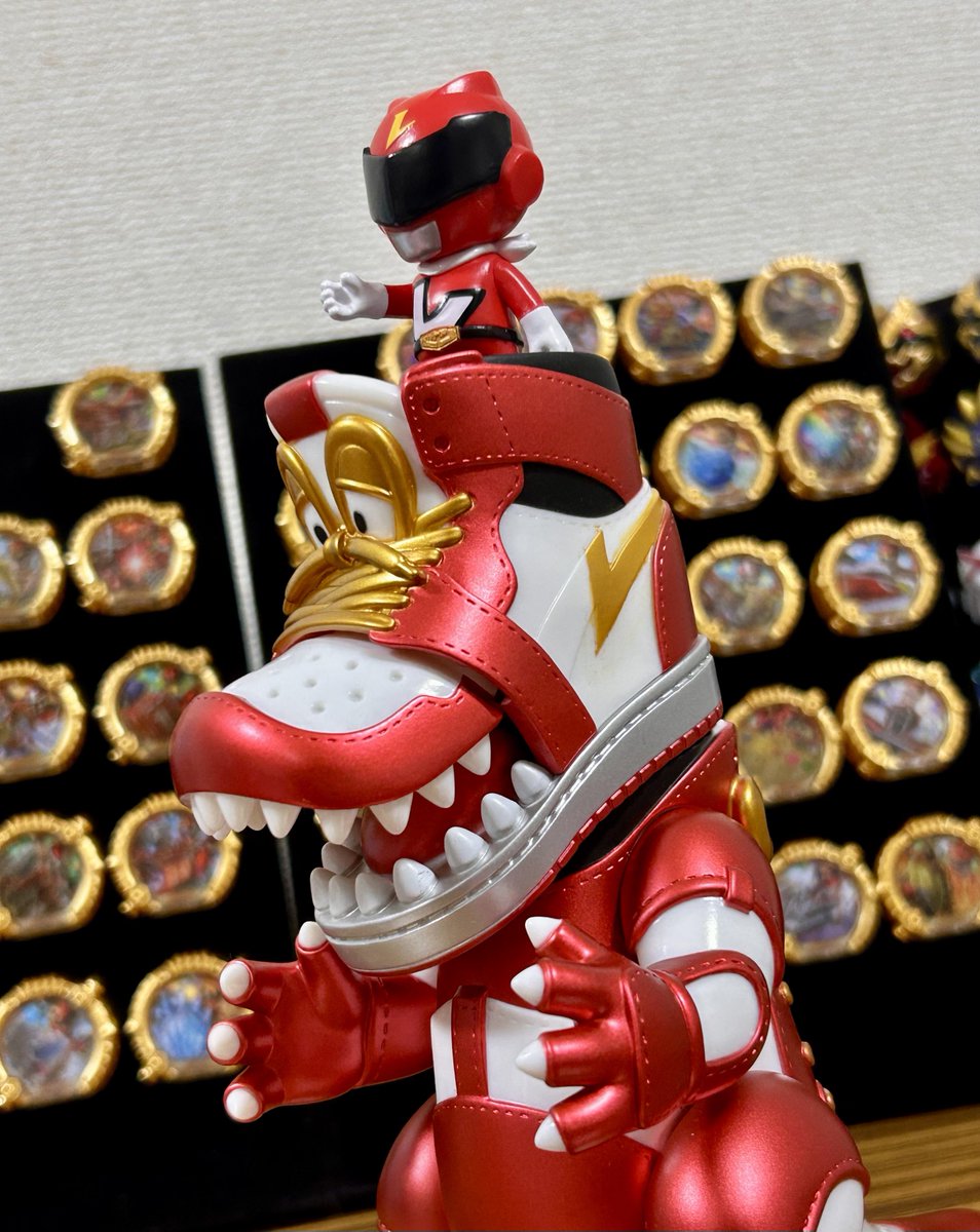 限定 N*)様 レオンチャンネルコラボカラー スニーカーヘッド ソフビ