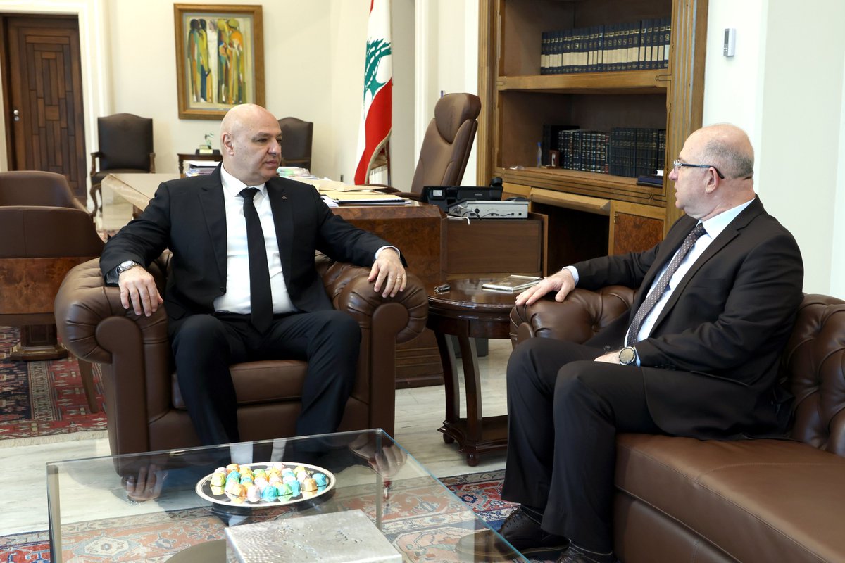 الرئيس عون اطّلع من وزير العمل محمد حيدر على أوضاع الوزارة والصندوق الوطني للضمان الاجتماعي، وجرى التأكيد على ضرورة تعيين مجلس إدارة جديد