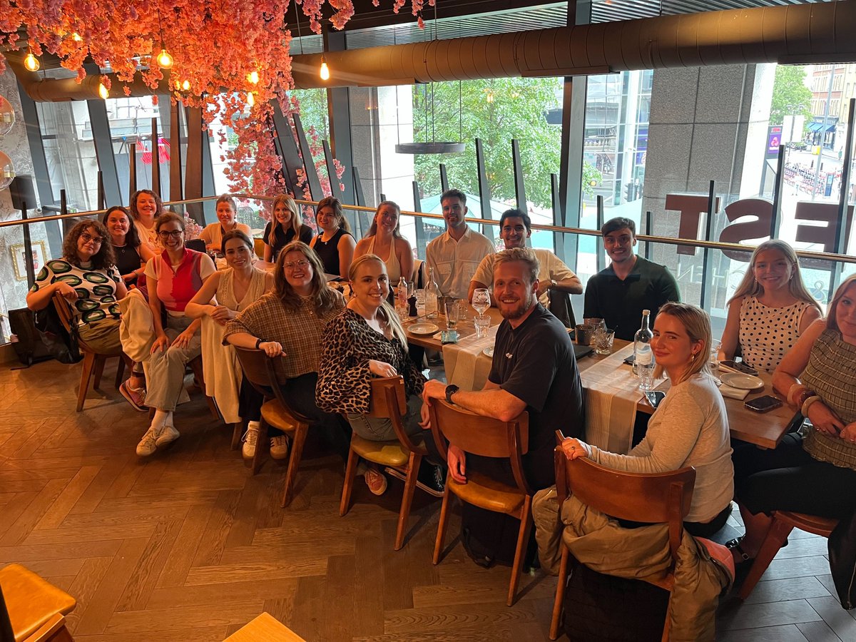 Summer party, over and out! 🫡

Yesterday, we started the morning with our monthly State of the Union, followed by food, drinks, and summer vibes (despite the rain) at Nest ✨