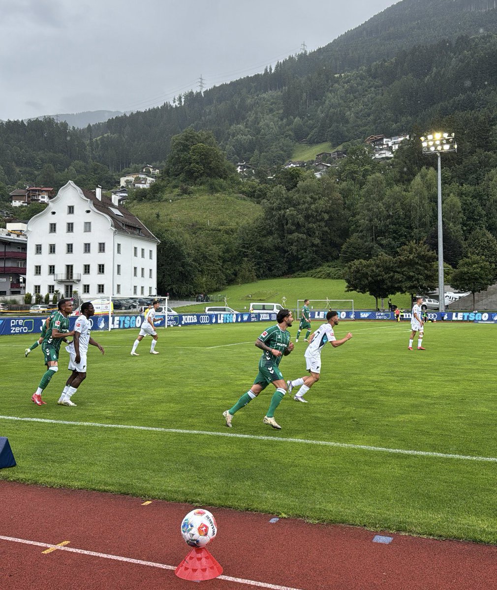 🇦🇹🔵⚪️