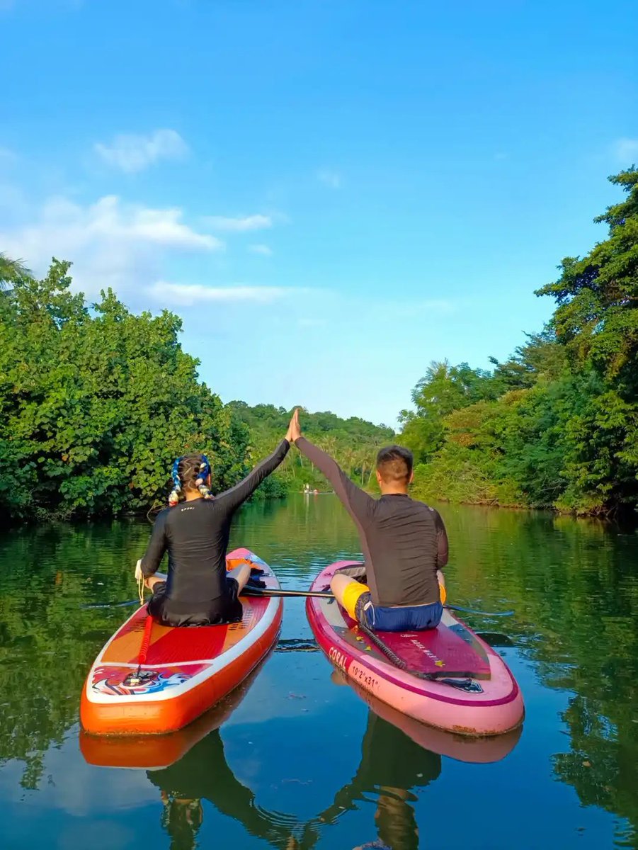 HainanToday's tweet image. Looking for the perfect summer escape? Come to Hainan and experience the thrill of stand-up paddleboarding (SUP)! Adventure, relaxation, and stunning island views — all in one unforgettable experience.
#HainanSUP #vacation #Paddleboarding #SUP #CoolHainan #HainanTravel #summer