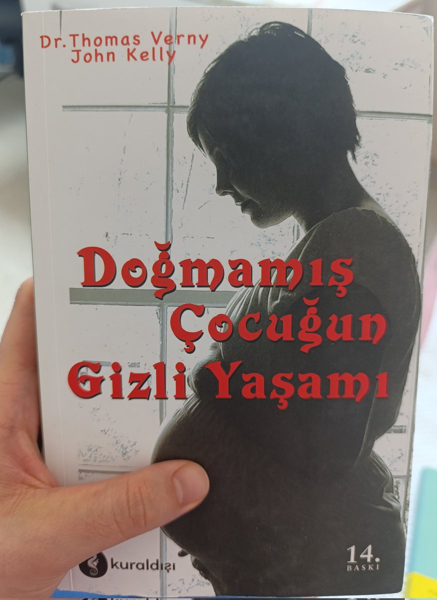AycasultanE's tweet photo. "Kötü bir evlilik veya ilişki rahimde duygusal, psikilojik ve fiziksel zararlara yol açar. Fakat, rahim çocuğun ilk dünyasıdı. Bu dünyayı sevgi ya da şiddet dolu geçirmiş olması onun karakterindeki ilk eğilimleri oluşturur." https://t.co/4KnnegLK4O