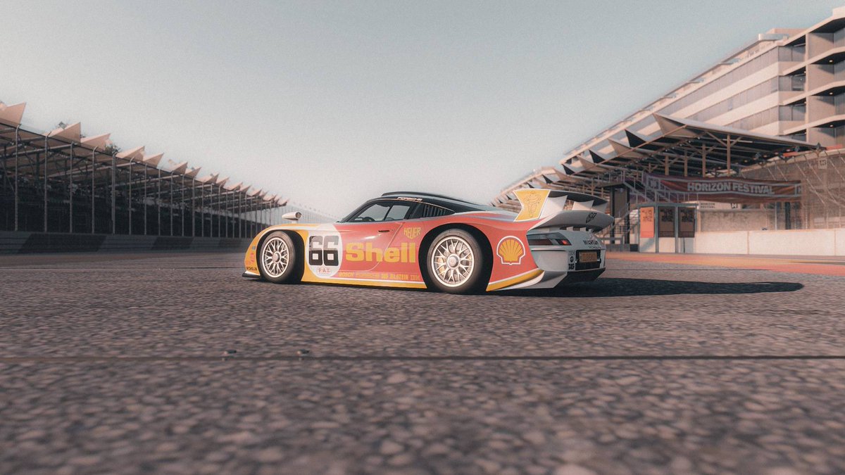 Adapted the <a href="/Porsche/">Porsche</a> 956 Shell livery onto the GT1. I’ll be honest, I was smiling the whole way throughout the making of this. Available in <a href="/ForzaHorizon/">Forza Horizon</a> <a href="/ForzaHorizonDEU/">Forza Horizon Deutschland</a> 

GT: Andrew9565 
SC: 835 154 681

Pictures by <a href="/Moonie_vp/">☾ 爪ㄖㄖ几丨乇 ☽</a>