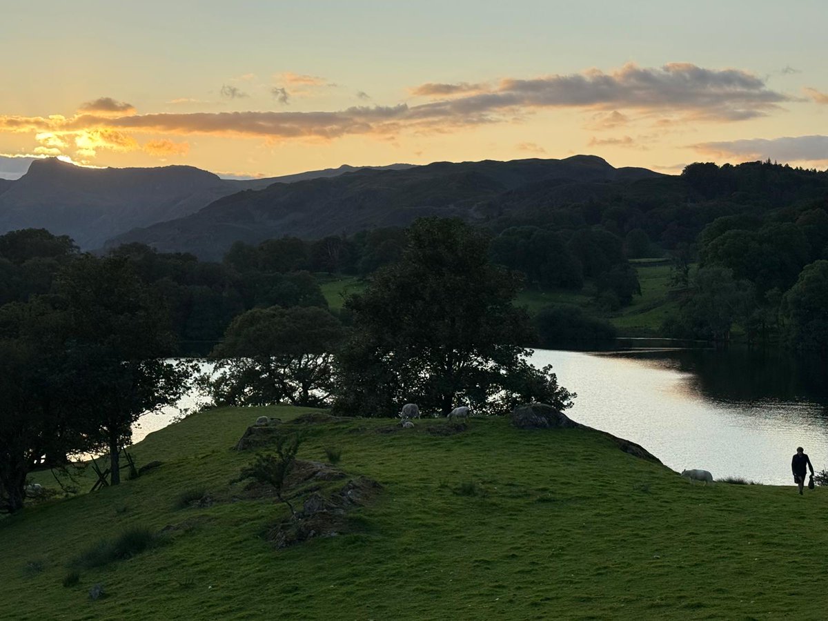Beautiful last evening beside Loughrigg Tarn for all of our UK Gold DofE teams <a href="/DHSBoys/">DHSBoys</a>