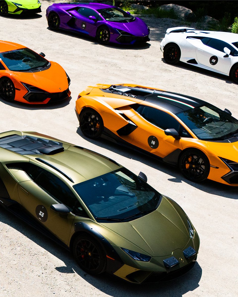 Lamborghini’s Esperienza Giro USA brought top customers together for a 5-day drive across New England landspaces. This exclusive journey celebrates performance, innovation and community.