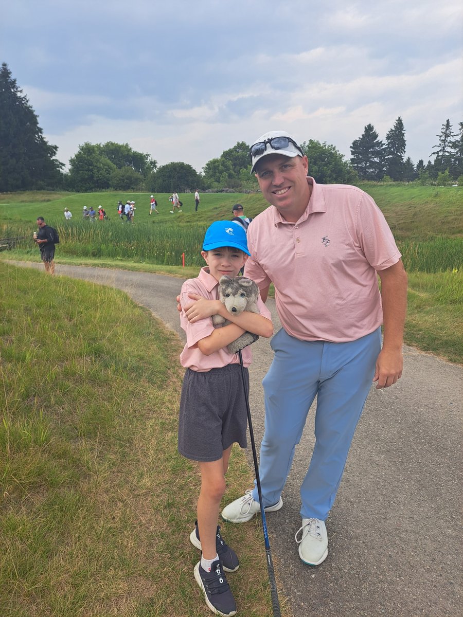 68 in Round 1, looking for more Harvey Magic today!