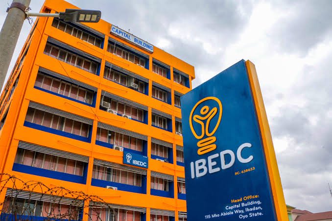 The Regional Manager
Ibadan Electricity Distribution Company (<a href="/IBEDC_NG/">IBEDC</a>)
Òṣogbo Business Hub
Ọ̀ṣun State

Cc: <a href="/fccpcnigeria/">FCCPC Nigeria</a> 

Dear Sir/Madam,

Complaint Regarding Inability to Recharge Prepaid Meters in Osogbo Due to Technical Glitch

We write to formally bring to your