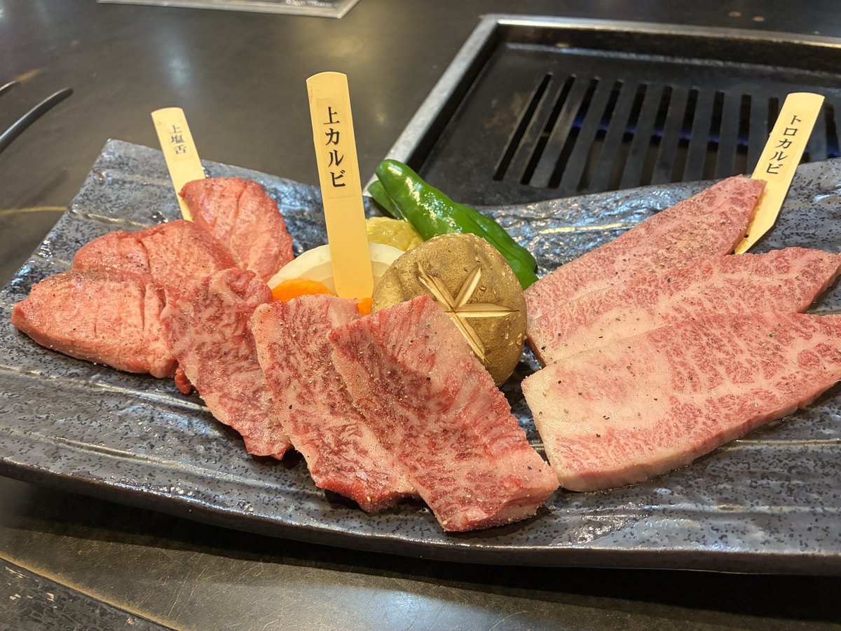 最後くらいちゃんと当地のものを食おう運動💪🏻
