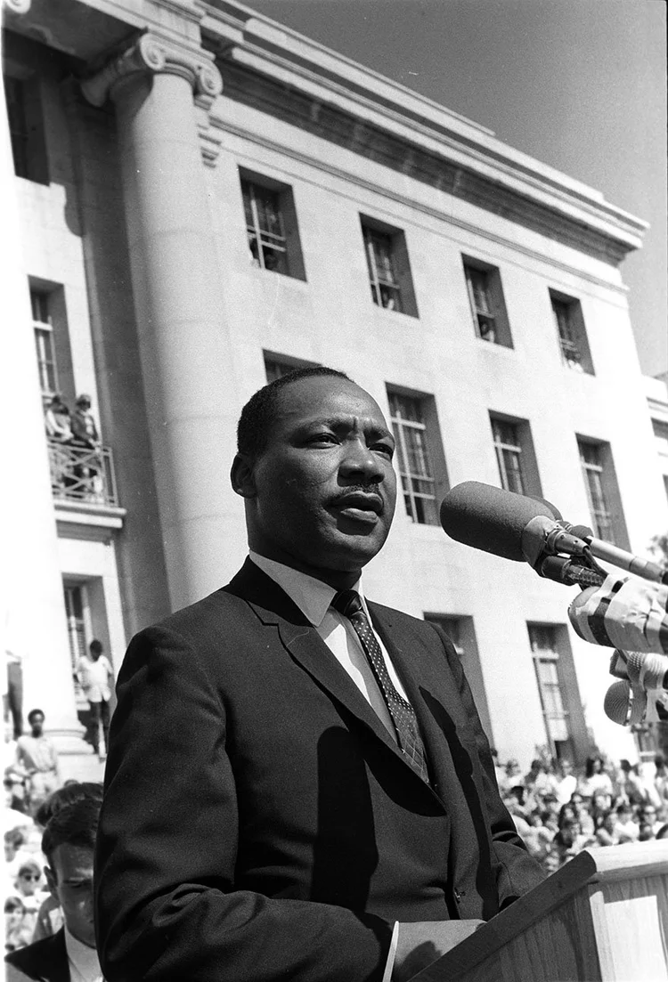 About Photography tweet media