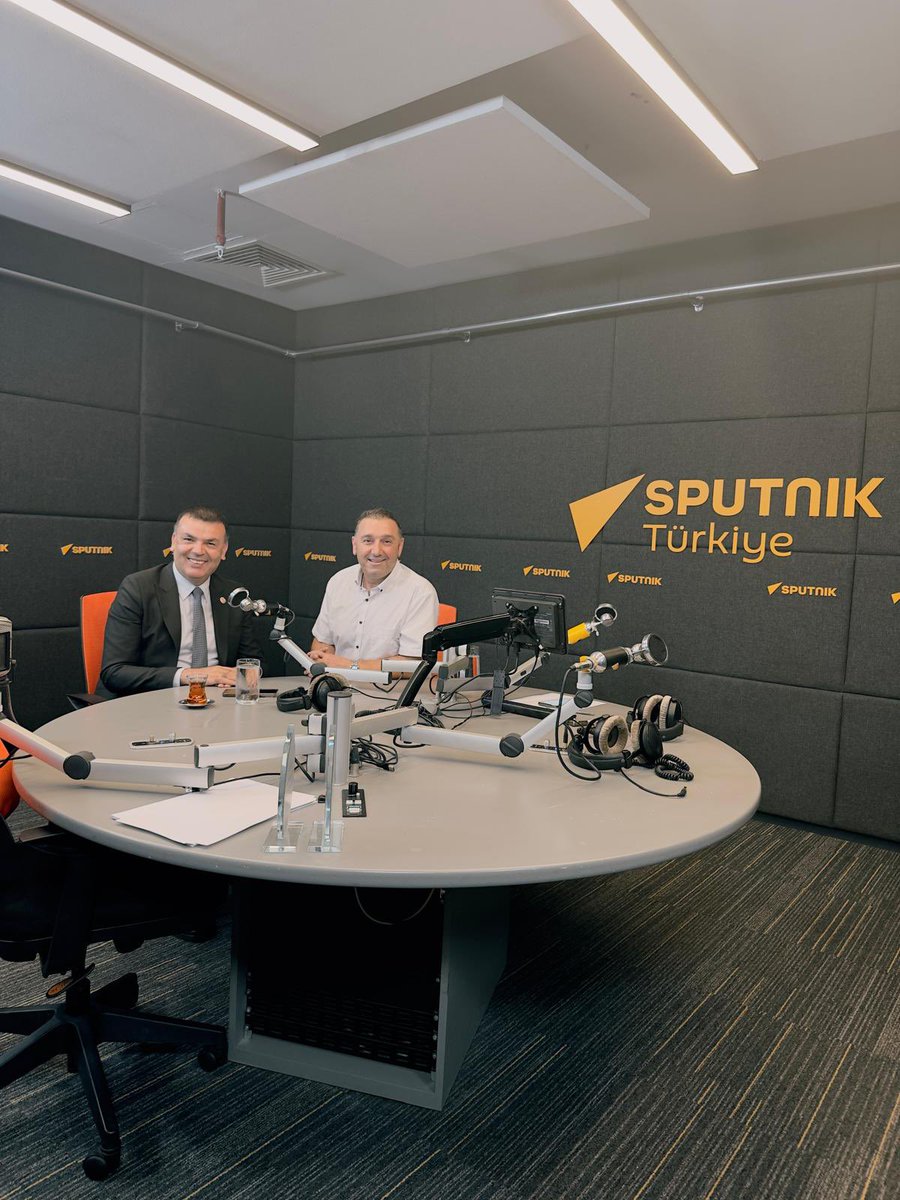 🎙️ Genel Başkanımız Nihat Tanrıkulu, Radyo Sputnik canlı yayınında!

Gündem: Girişimcilik, ekonomi ve TÜMKİAD’ın kalkınma vizyonu.

#TÜMKİAD #NihatTanrıkulu #RadyoSputnik #İşDünyası #Girişimcilik #SONDAKİKA #GüçlüTürkiye #BirlikteGüçlüyüz
