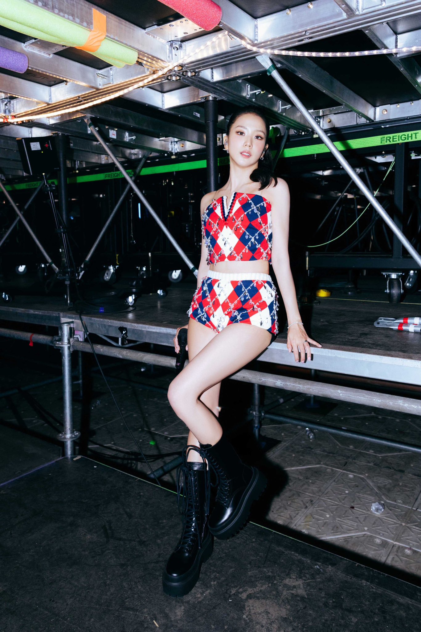 BLACKPINK JISOO ユニバーサル JISOO、初のソロシングル3/31リリース決定！ UNIVERSAL MUSIC
