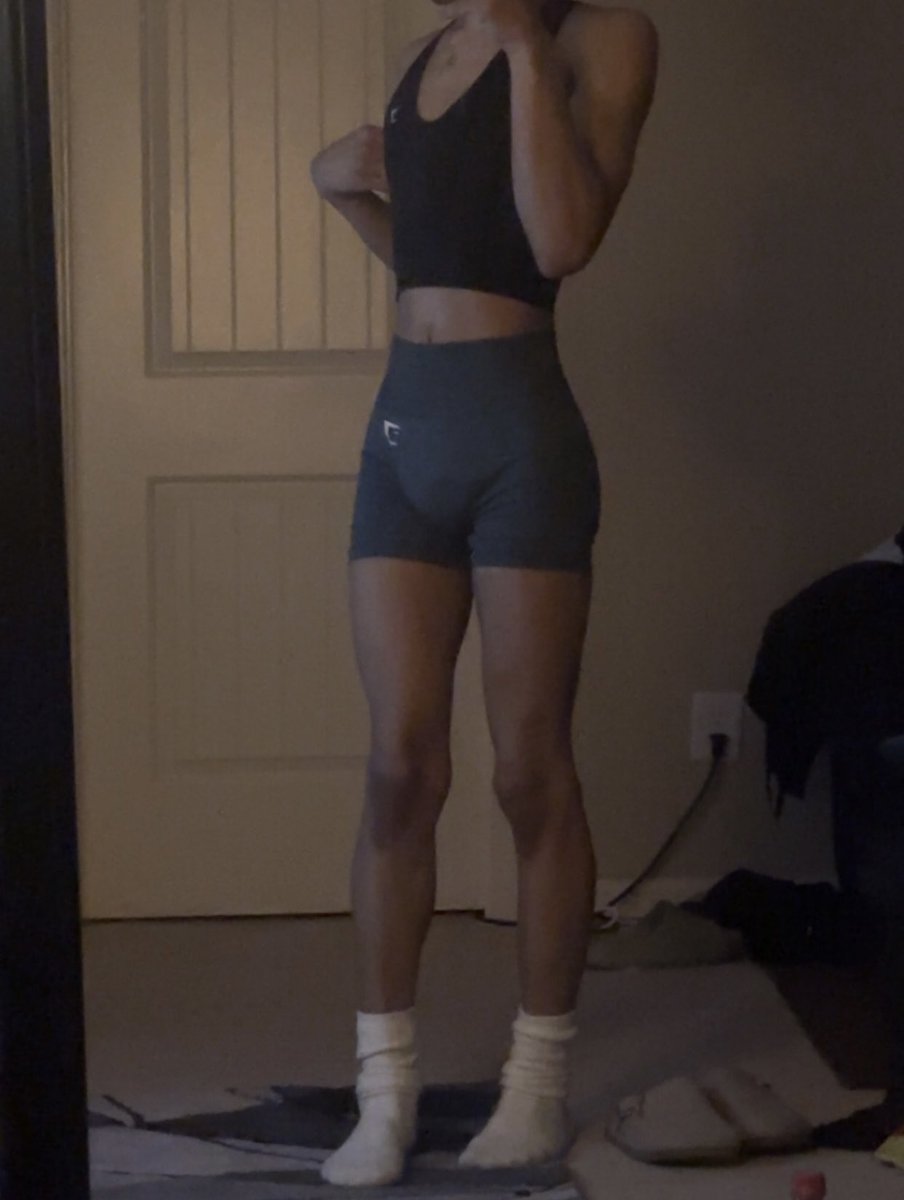 Body tea!! Ughh I want to get bigger 😩 #femboy