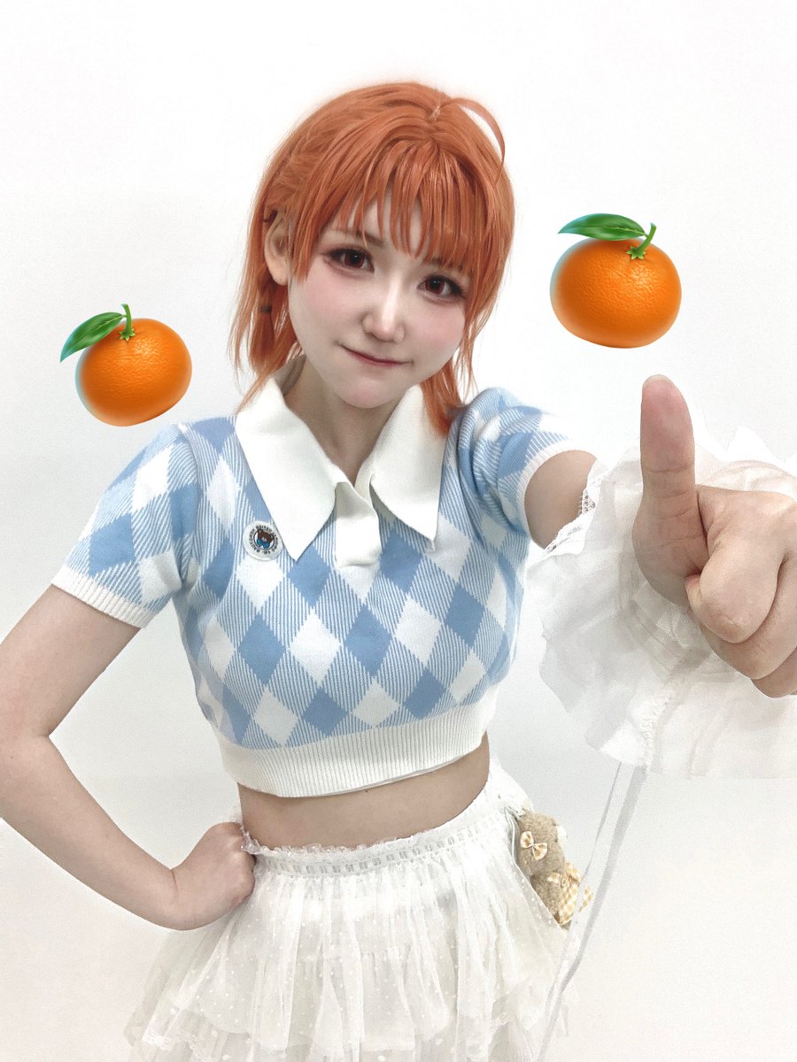 모두~~!! 생일 축하해줘서 정말정말 고마워!!!
내가 💵용돈💵을 조금씩 모아서 준비한 귀여운 쿠션도 꼭 받아가 줘!!! 아쉽게도 귤 쿠션은 없었지만…! 그래도! 귤이랑 닮은 단감 쿠션을 발견했어🍊!
꼭꼭 받아가 줘야 해!!