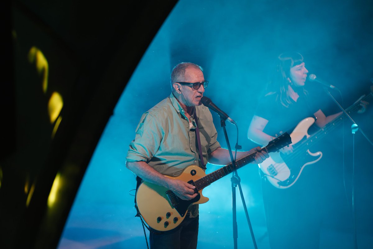 🎸 Teníem moltes ganes d'escoltar Quimi Portet en directe i què millor que rebre'l a la riba del pantà de la Torrassa 😍 Un plaer escoltar una de les figures més icòniques de la música en català de les últimes dècades. Rock i sentit de l'humor! 🤟🏼

📸 @rutssole

#Dansàneu25