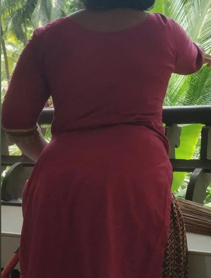 sathan696969's tweet photo. 🛑My jaya mom back ass view 🛑 https://t.co/YTGrAgZw6q
