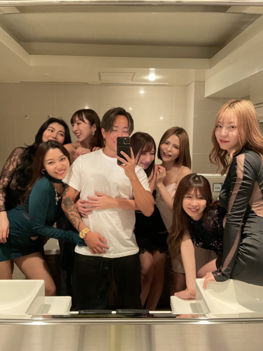 タマロワ 〜100%金目当て 資産35億のイケメンを巡る訳アリ女達の玉の輿