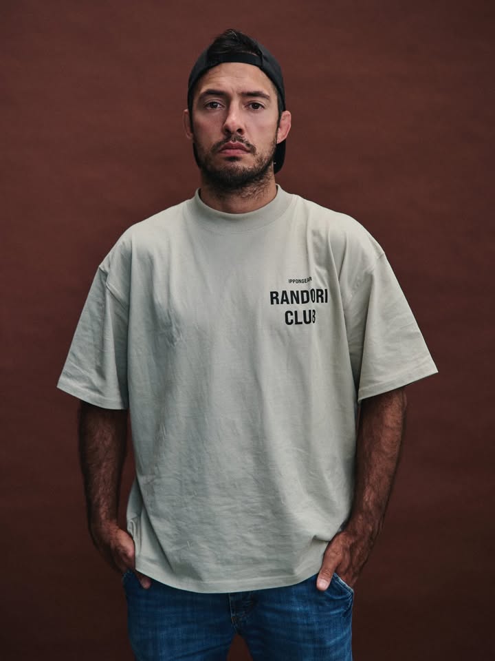 cinegearfactory's tweet image. Huge thanks to @marcel_haupt for sharing these stunning photos lit with @cinegearfactory Eggcrate Overhead Light Grid Fabric Hard! 📸
✨ The way you shape light is pure artistry!
#eggcratelightfabric #lightmodifier #lightsetup #photographylight