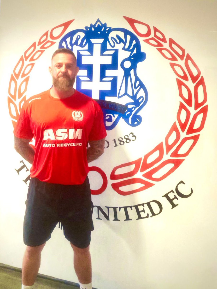 ThameUnitedRes's tweet image. We are delighted that Jon Beames will be leading our Reserves side this season as the new manager. 

The side will start their Hellenic 1 campaign this Saturday. 

Best of luck to Jon and the boys 🔴⚫️