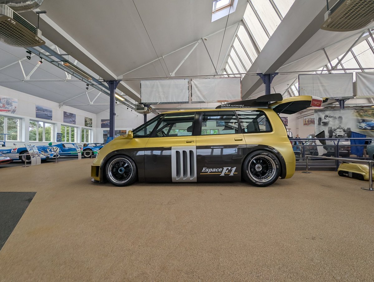 Tom Willaert tweet media