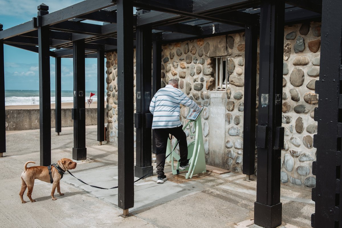 Hondartza aroaren gida praktikoa
▶️kazeta.eus/eu/info_kz/202…

Lapurdiko hondartzetara bisitari  gehien erakartzen duen hilabetean bete-betean sartu gara. Hondartzaz  lasaiki gozatzeko, gure atariak osaturiko gida praktikoa eskura du irakurleak.