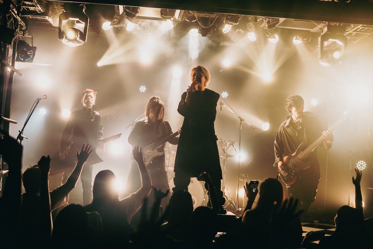 BabyFaith_offi's tweet photo. 『Yggdrasill Tour』東京編
ご来場ありがとうございました👶
いよいよツアースタートです！

-Set List-
①440
②Gate Away
③Elda
④H4ZE
⑤MASK
⑥Burn It All
⑦Nasturtium
⑧The Puddle
⑨Wander Land
⑩Madness Utopia

🎧楽曲配信リンク🔽
https://t.co/cnypQdQS0W

CrowsAlive、Sailing Before The Windも力を貸してくれてありがとう！

📸 by @chanmei_camera