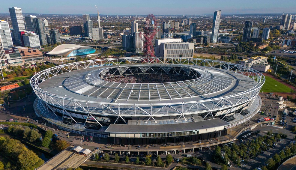 VM Elevators is proud to announce it has been awarded the lift and escalator maintenance contract for the iconic London Stadium. 
Learn more bit.ly/LondonStadiumN… 
Call us on 0800 448 8615 if you require a reliable, trustworthy lift and escalator services provider.