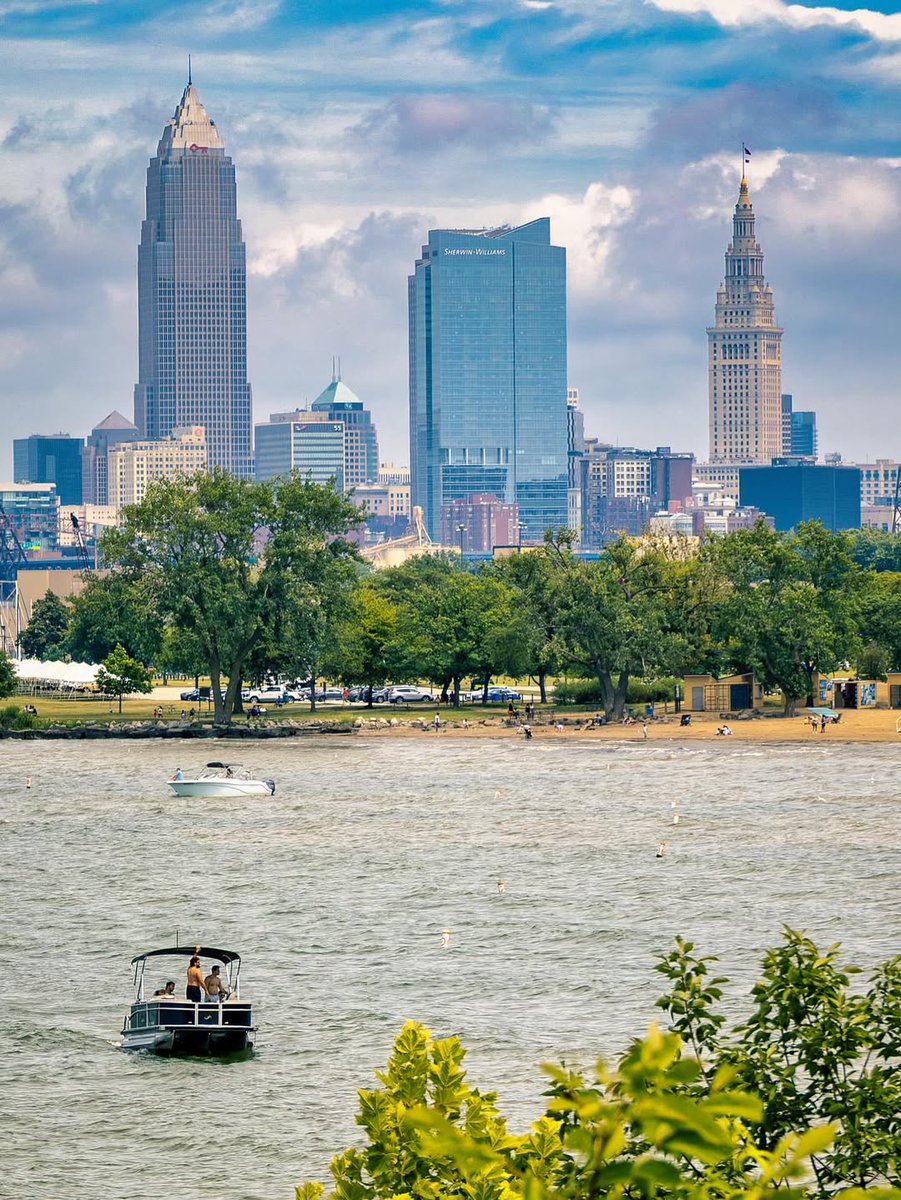clevelanddotcom (@clevelanddotcom) on Twitter photo TGIF, Cleveland! We love these summer-y views of our beautiful city 🤩🏙️
Photo: <a href="/thatsexton/">Matt Sexton</a> TGIF, Cleveland! We love these summer-y views of our beautiful city 🤩🏙️
Photo: <a href="/thatsexton/">Matt Sexton</a>