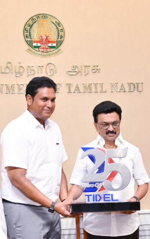 Dr. T R B Rajaa (@trbrajaa) on Twitter photo நமது மாண்புமிகு முதலமைச்சர் <a href="/mkstalin/">M.K.Stalin</a> அவர்களின் #திராவிட_மாடல் ஆட்சியில் திருவண்ணாமலையில் உதயமாகிறது அடுத்த #TIDELNeo தகவல் தொழில்நுட்ப பூங்கா🌟
Yet another #TIDEL Neo Park, yet another step towards further distributed growth across Tamil Nadu !
Honourable @CMOTamilNadu Thiru. நமது மாண்புமிகு முதலமைச்சர் <a href="/mkstalin/">M.K.Stalin</a> அவர்களின் #திராவிட_மாடல் ஆட்சியில் திருவண்ணாமலையில் உதயமாகிறது அடுத்த #TIDELNeo தகவல் தொழில்நுட்ப பூங்கா🌟
Yet another #TIDEL Neo Park, yet another step towards further distributed growth across Tamil Nadu !
Honourable @CMOTamilNadu Thiru.