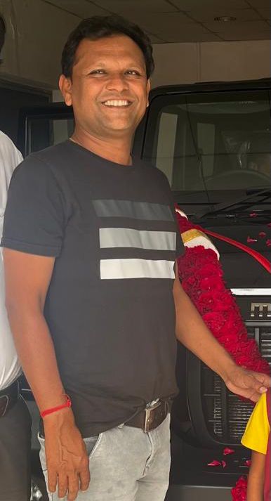 bjpneelrao's tweet image. મિત્ર રશ્મિકાંત સીતારામભાઈ વસાવા (રસો)ના અવસાનના દુઃખદ સમાચાર મળ્યા. તેની હાસ્યમય વાતો,તેનો પ્રેમાળ સ્વભાવ હંમેશા યાદ રહેશે.

રશ્મિકાંત સીતારામભાઈ વસાવા (રસો)નીઅંતિમ સંસ્કાર વિધિ 6:00 વાગ્યે કરવામાં આવશે.