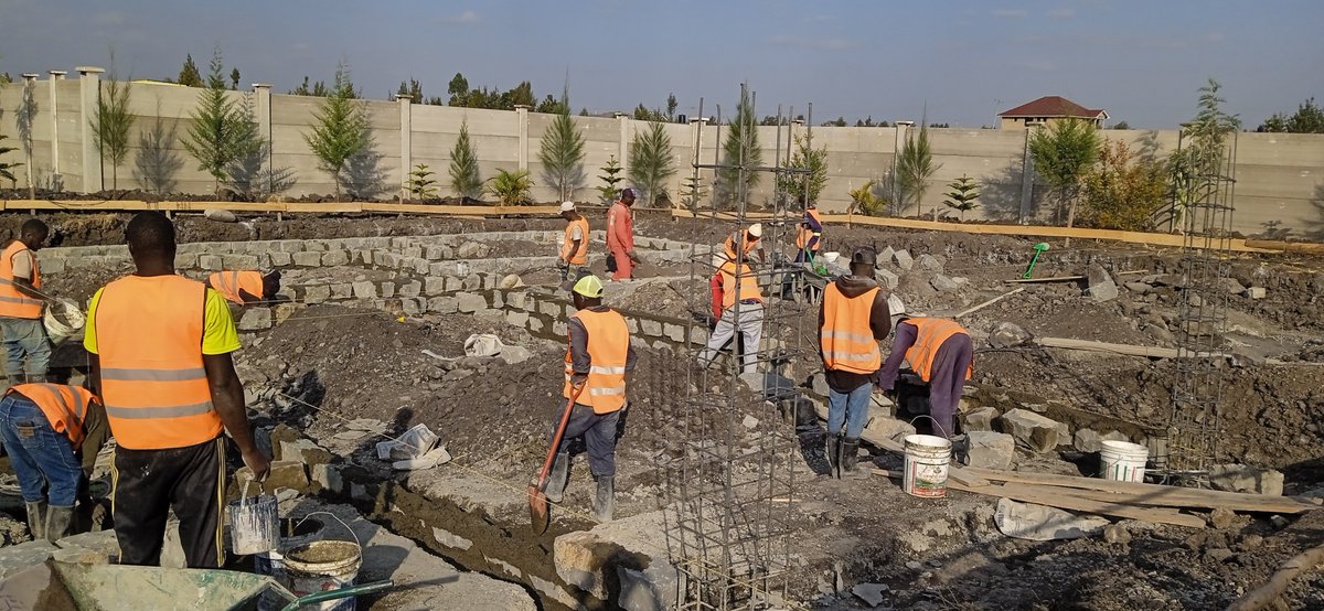 Laying the foundation of greatness - one bucket, one stone, and one backache at a time! 🧱💪
Get in touch for design and build services +254768296016