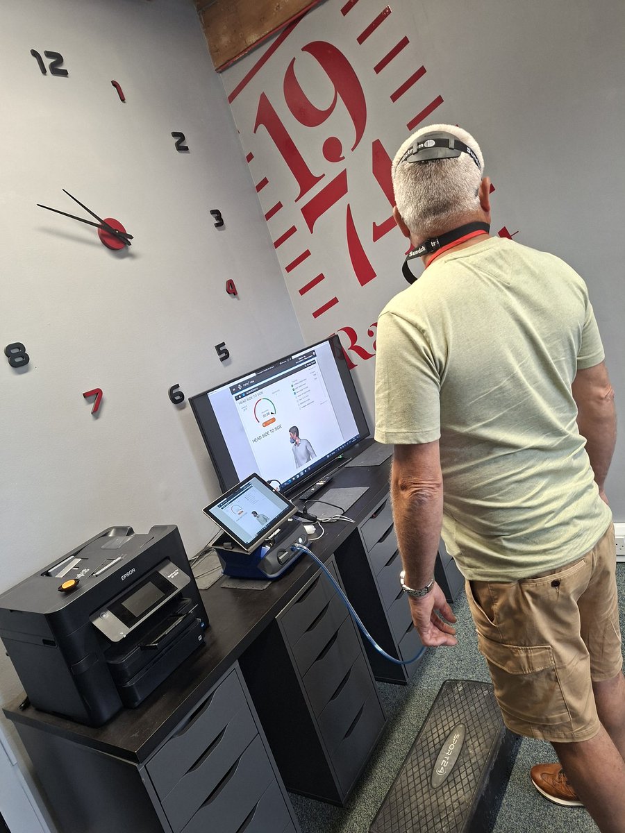 1974rapport's tweet image. Finishing the working week off...

#facefit