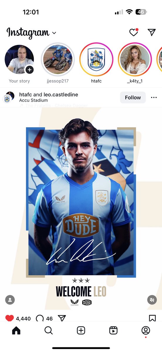 Andrew HTFC Lesko (@leskoandrew) on Twitter photo Welcome to signing number 12 of the summer Leo Castledine ๐๐ช๐ UTT LGBA ๐ตโช๏ธ๐ตโช๏ธโฝ๏ธ <a href="/htafc/">Huddersfield Town</a> Welcome to signing number 12 of the summer Leo Castledine ๐๐ช๐ UTT LGBA ๐ตโช๏ธ๐ตโช๏ธโฝ๏ธ <a href="/htafc/">Huddersfield Town</a>
