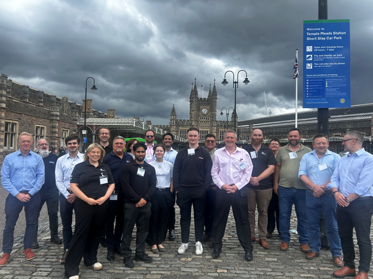 Ampetronic tweet media