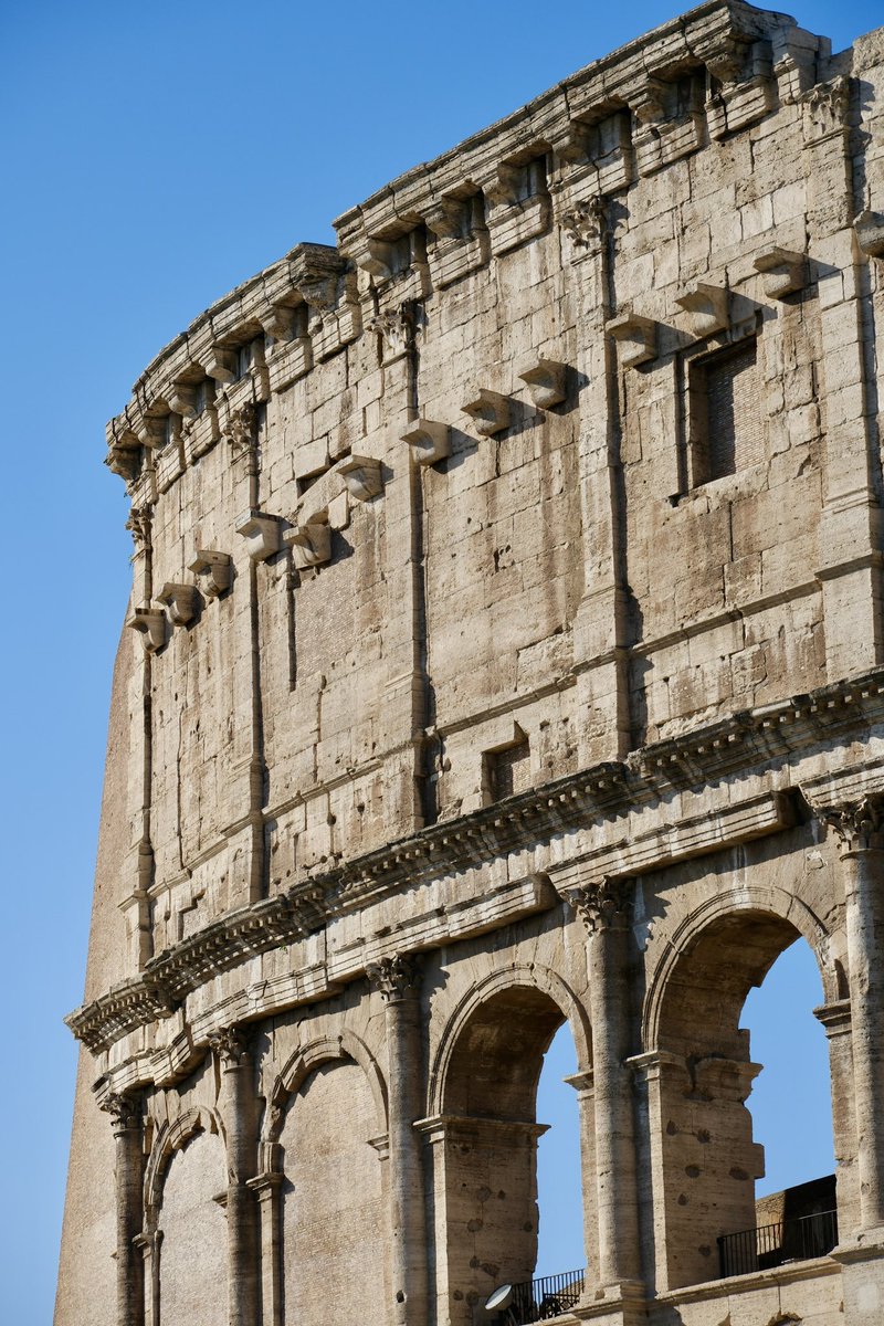 Let’s start with Italy 🇮🇹

 Join the community and let’s see your destinations.