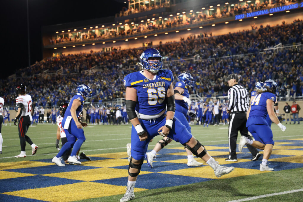 I know you've been waiting all week for this one.  Here is the preview for the #605Hogs. I'm excited about the potential for this group!  #GoJacks 

jackrabbitillustrated.com/2025-position-…