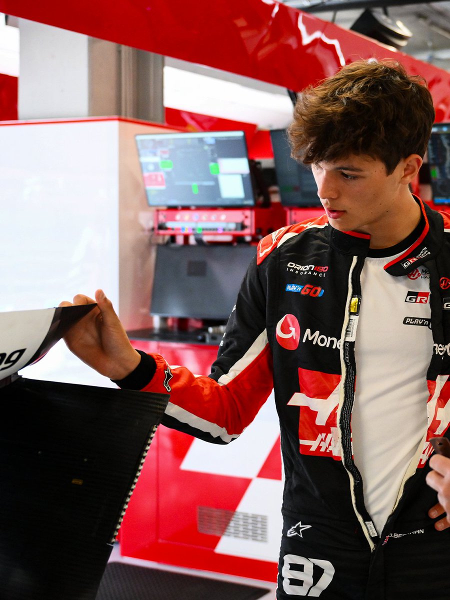 HaasF1Team tweet picture