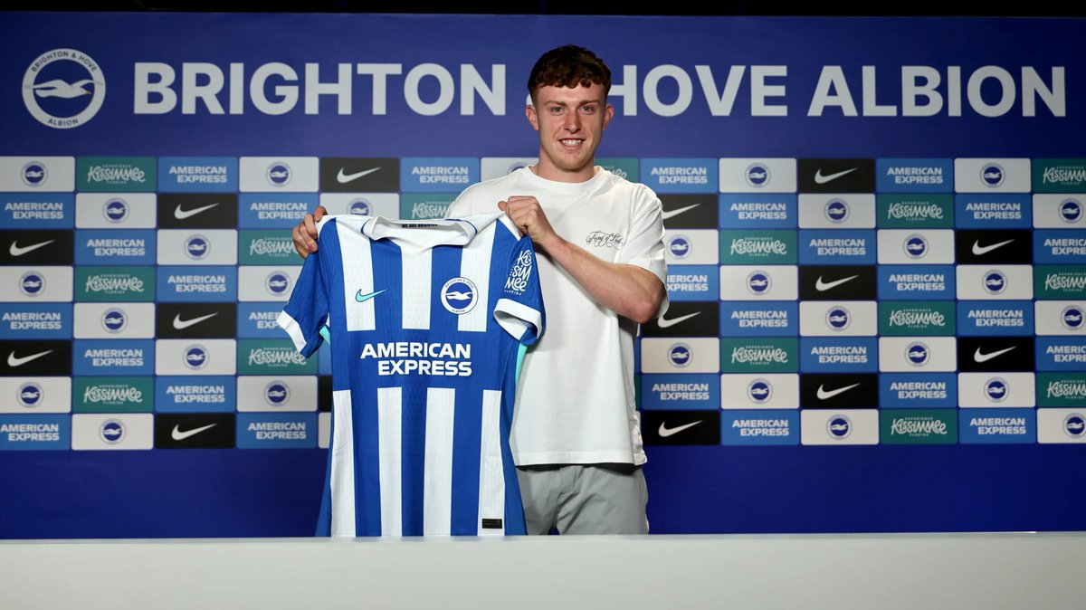 Brighton have a new Irish lad on board. ☘️ eireguide.substack.com/p/ireland-u19-…