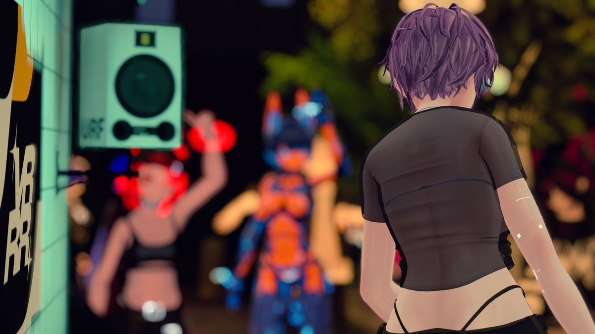 VRRAVEROOM's tweet photo. Hello!🎛️ #vrchat #vrc #vr #dj #virtualreality #ar #xr https://t.co/4tR99CZcag