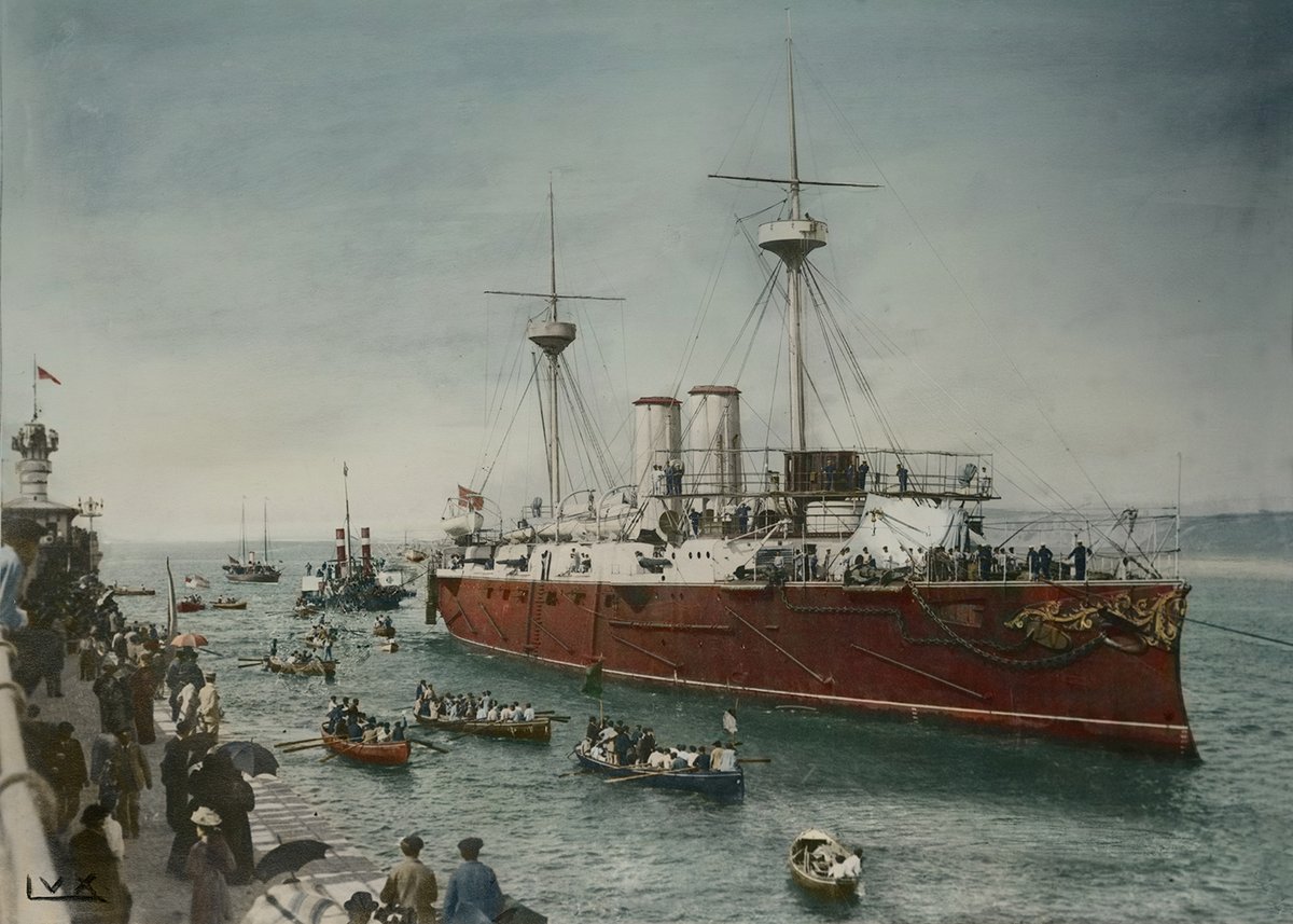 🗓️🖼️Hau da abuztuan zehar gure egutegian izango dugun argazkia.

🚢1895ean Kubako gerrara abiatzen ziren ontzietako bat erakusten du

📸 Manuel Torcido
 
#BilbaoPort