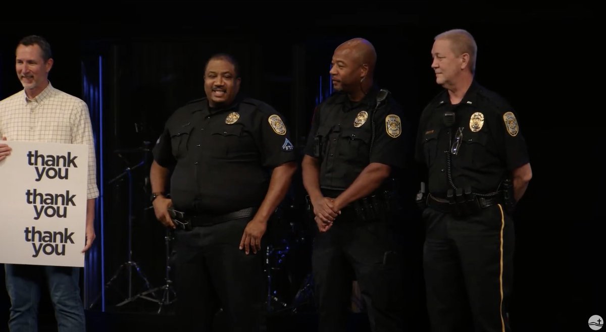 HooverPD's tweet photo. #FeelGoodFriday

Last Sunday, 3 #HooverPD officers were recognized for their years of service to Valleydale Church.

Det. Morris - 4 years
Det. Washington - 18 years
Lt. Cohen - 20 years

We are proud to work hand in hand with our faith-based community to help keep Hoover safe! https://t.co/T3A8efTi74
