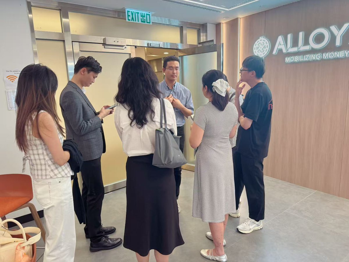 Thank you to everyone who joined our 2nd offline salon!
We explored RWA asset compliance &amp; structuring with sharp insights and great conversations.

Special thanks to <a href="/tzhk5/">TomZ</a> for the insightful sharing.

Stay tuned for next week’s event!
#RWA #Tokenization #Web3 #AlloyX
