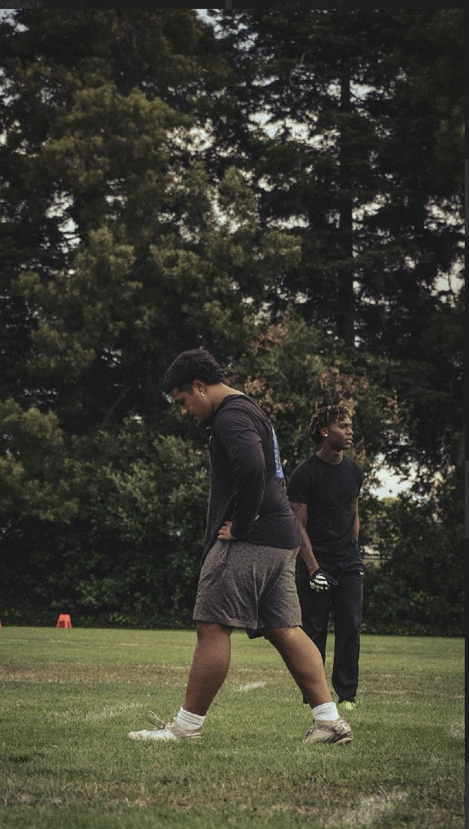 IosefaJohnathan's tweet photo. Summer Camp Officially Done ✅ Can’t wait to see what Fall camp has to offer, through more trials and tribulations with the guys! #Glad2BeAGlad @CoachMcMurray5 @CoachA_Price https://t.co/BUXB3vWVMJ