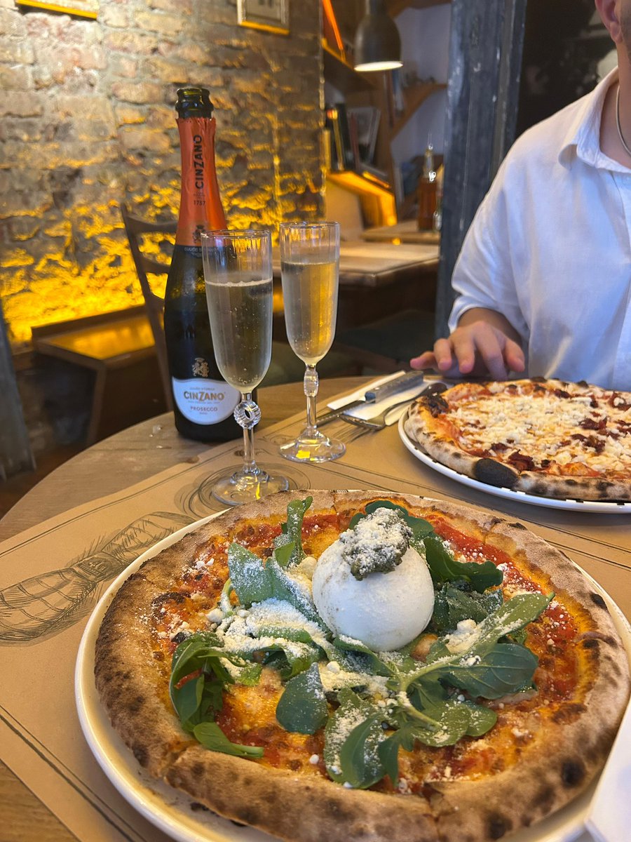 Şövalye Yüzüklü tweet media