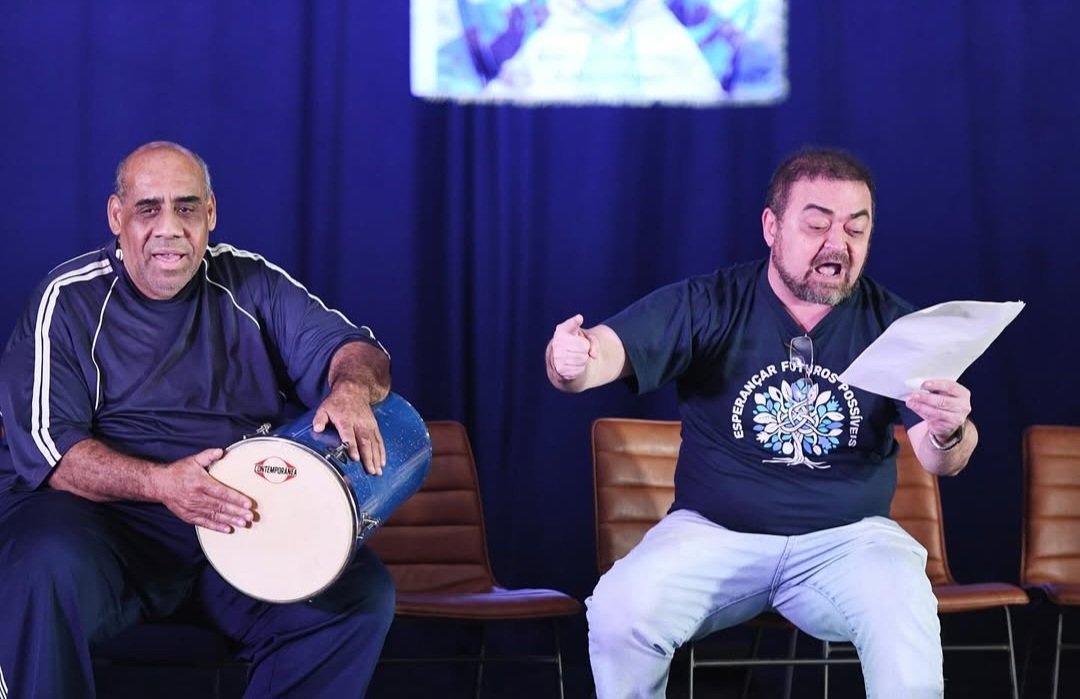 Pensando em emoldurar essa foto e colocar na parede aqui de casa