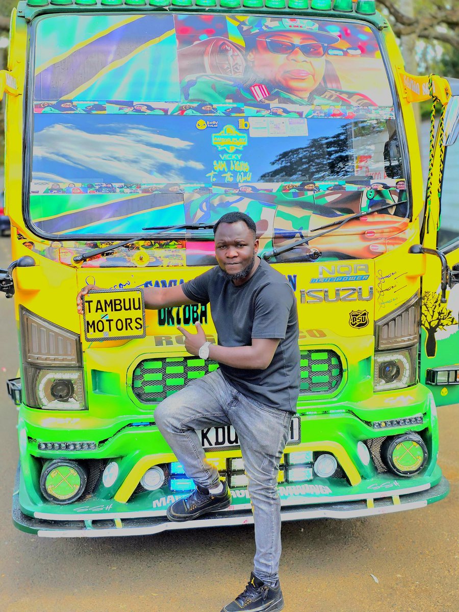 drMarshpool's tweet photo. 🇰🇪 Kenyan Pride Style:"From the streets of Nairobi to your screen — this is how Kenya does transport! 🔥🛻 #MatatuCulture #ProudlyKenyan #TambuuMotors" https://t.co/TqFzixUhxF