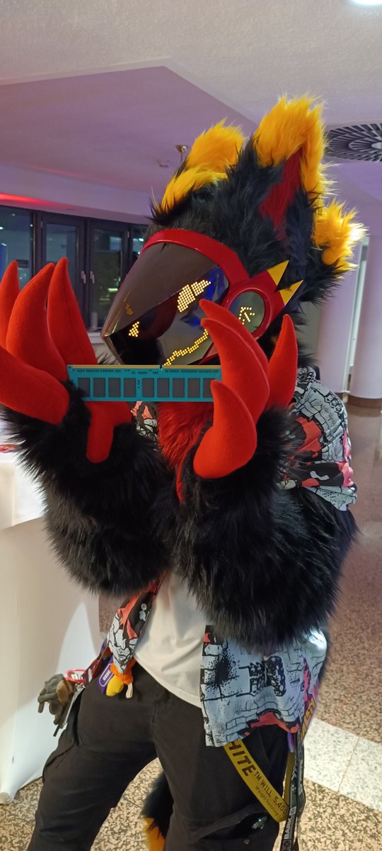 Valley_Protogen's tweet image. BEEEEEEEEEEEEEEEEG Ram for a beeeeeeeg Proot :3

made by @Baryon1701 tysm heheh~